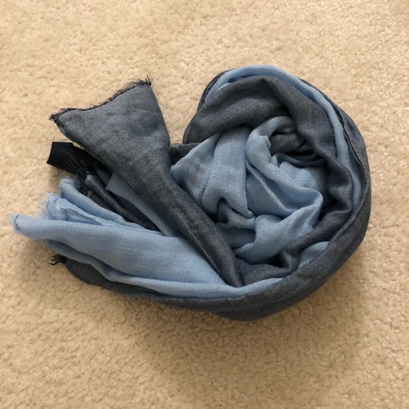 Scarve - Picture 1 of 3